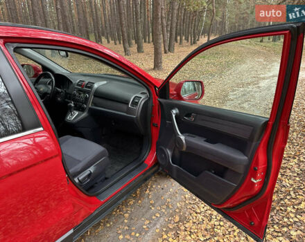 Красный Хонда СРВ, объемом двигателя 2.4 л и пробегом 10 тыс. км за 10300 $, фото 9 на Automoto.ua