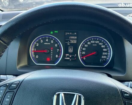 Красный Хонда СРВ, объемом двигателя 2.4 л и пробегом 240 тыс. км за 10990 $, фото 26 на Automoto.ua