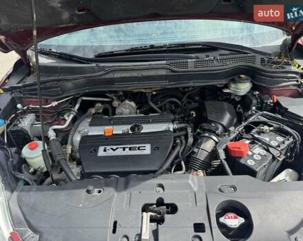 Красный Хонда СРВ, объемом двигателя 2.4 л и пробегом 204 тыс. км за 10000 $, фото 6 на Automoto.ua