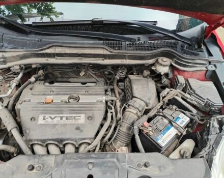 Красный Хонда СРВ, объемом двигателя 2.4 л и пробегом 235 тыс. км за 10500 $, фото 9 на Automoto.ua