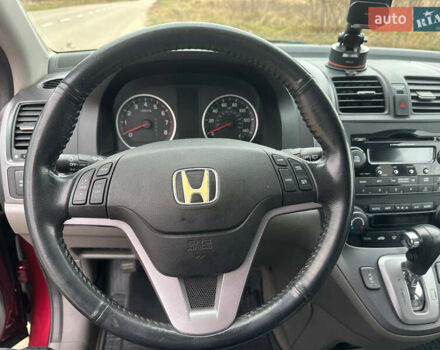 Червоний Хонда СРВ, об'ємом двигуна 2.4 л та пробігом 243 тис. км за 12000 $, фото 4 на Automoto.ua