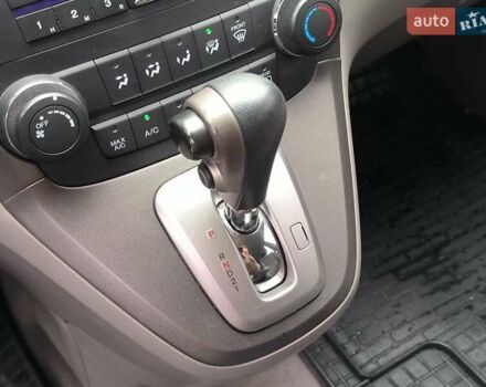 Червоний Хонда СРВ, об'ємом двигуна 2.35 л та пробігом 197 тис. км за 10690 $, фото 17 на Automoto.ua