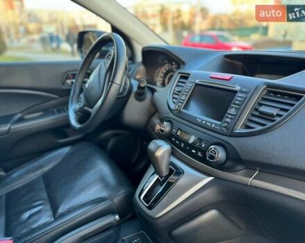 Красный Хонда СРВ, объемом двигателя 2.2 л и пробегом 170 тыс. км за 17899 $, фото 2 на Automoto.ua