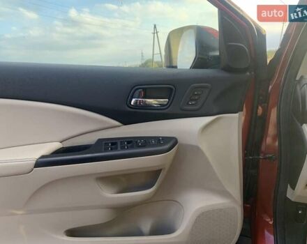 Красный Хонда СРВ, объемом двигателя 2.2 л и пробегом 210 тыс. км за 16800 $, фото 7 на Automoto.ua