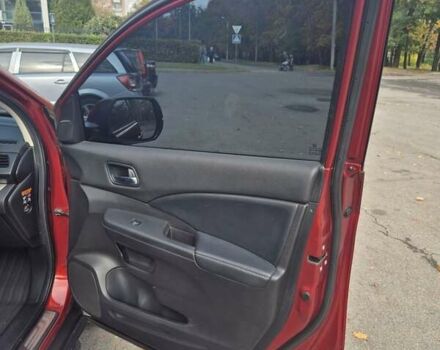 Красный Хонда СРВ, объемом двигателя 2.2 л и пробегом 257 тыс. км за 16900 $, фото 4 на Automoto.ua