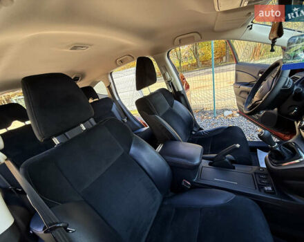 Хонда СРВ 2013 в Трускавце на Automoto.ua Красный Хонда СРВ, объемом двигателя 2.2 л и пробегом 293 тыс. км за 16599 $, фото 30 на Automoto.ua