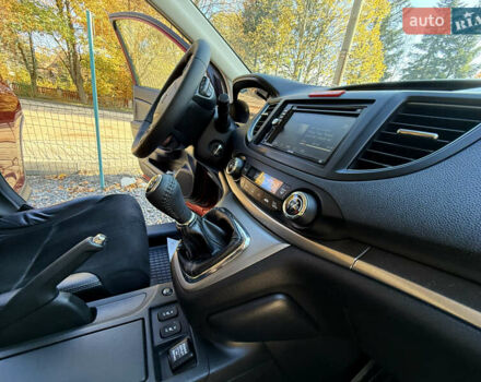 Красный Хонда СРВ, объемом двигателя 2.2 л и пробегом 293 тыс. км за 16599 $, фото 31 на Automoto.ua