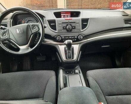 Красный Хонда СРВ, объемом двигателя 2.2 л и пробегом 206 тыс. км за 17650 $, фото 4 на Automoto.ua