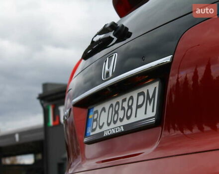 Красный Хонда СРВ, объемом двигателя 2.2 л и пробегом 183 тыс. км за 18200 $, фото 26 на Automoto.ua