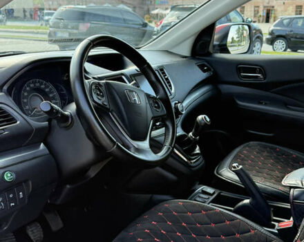 Красный Хонда СРВ, объемом двигателя 1.6 л и пробегом 208 тыс. км за 15900 $, фото 15 на Automoto.ua