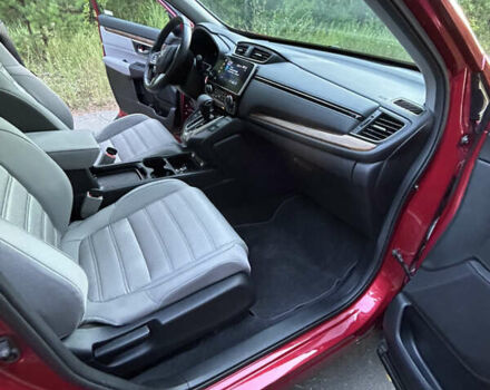 Красный Хонда СРВ, объемом двигателя 1.5 л и пробегом 19 тыс. км за 24999 $, фото 3 на Automoto.ua