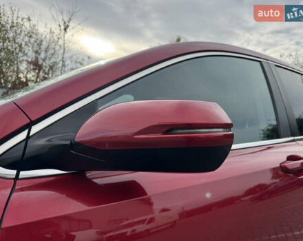 Красный Хонда СРВ, объемом двигателя 2 л и пробегом 88 тыс. км за 25400 $, фото 2 на Automoto.ua