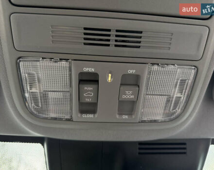 Красный Хонда СРВ, объемом двигателя 2 л и пробегом 88 тыс. км за 25400 $, фото 65 на Automoto.ua