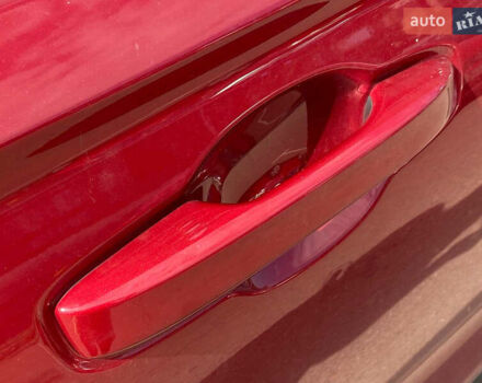 Червоний Хонда СРВ, об'ємом двигуна 2 л та пробігом 14 тис. км за 29900 $, фото 6 на Automoto.ua
