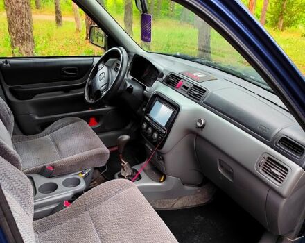 Хонда СРВ, объемом двигателя 2 л и пробегом 300 тыс. км за 3500 $, фото 1 на Automoto.ua