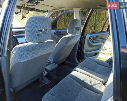 Хонда СРВ, объемом двигателя 1.97 л и пробегом 285 тыс. км за 6000 $, фото 1 на Automoto.ua
