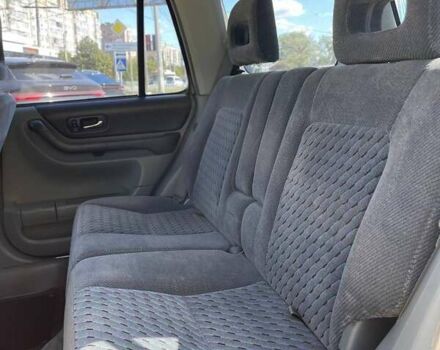 Хонда СРВ, объемом двигателя 2 л и пробегом 196 тыс. км за 6100 $, фото 5 на Automoto.ua