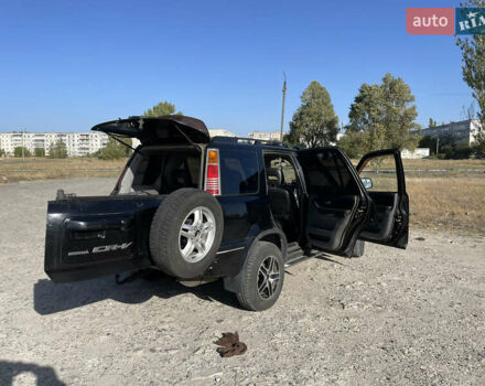 Хонда СРВ, об'ємом двигуна 2 л та пробігом 357 тис. км за 5600 $, фото 4 на Automoto.ua
