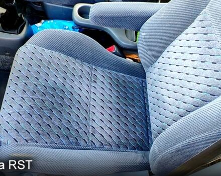 Хонда СРВ, об'ємом двигуна 2 л та пробігом 378 тис. км за 3700 $, фото 2 на Automoto.ua