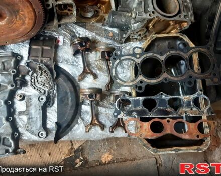 Хонда СРВ, объемом двигателя 2 л и пробегом 211 тыс. км за 720 $, фото 5 на Automoto.ua