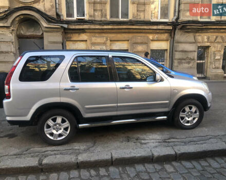 Хонда СРВ, объемом двигателя 2 л и пробегом 288 тыс. км за 8500 $, фото 2 на Automoto.ua