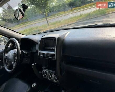 Хонда СРВ, объемом двигателя 2.2 л и пробегом 316 тыс. км за 6300 $, фото 5 на Automoto.ua