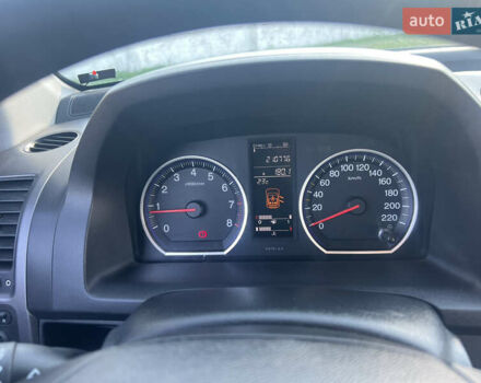 Хонда СРВ, объемом двигателя 2 л и пробегом 211 тыс. км за 10500 $, фото 6 на Automoto.ua