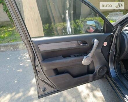 Хонда СРВ, объемом двигателя 2 л и пробегом 216 тыс. км за 8200 $, фото 9 на Automoto.ua