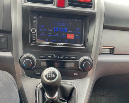 Хонда СРВ, объемом двигателя 2 л и пробегом 230 тыс. км за 8300 $, фото 14 на Automoto.ua
