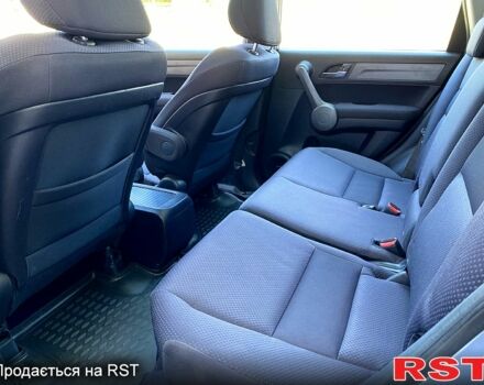 Хонда СРВ, объемом двигателя 2 л и пробегом 218 тыс. км за 9600 $, фото 4 на Automoto.ua