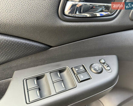 Хонда СРВ, объемом двигателя 2.2 л и пробегом 261 тыс. км за 18800 $, фото 29 на Automoto.ua