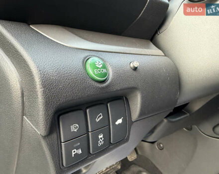 Хонда СРВ, объемом двигателя 2.2 л и пробегом 261 тыс. км за 18800 $, фото 30 на Automoto.ua