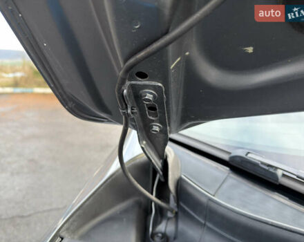 Хонда СРВ, объемом двигателя 2.2 л и пробегом 261 тыс. км за 18800 $, фото 63 на Automoto.ua