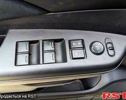 Хонда СРВ, объемом двигателя 2.2 л и пробегом 183 тыс. км за 13300 $, фото 7 на Automoto.ua