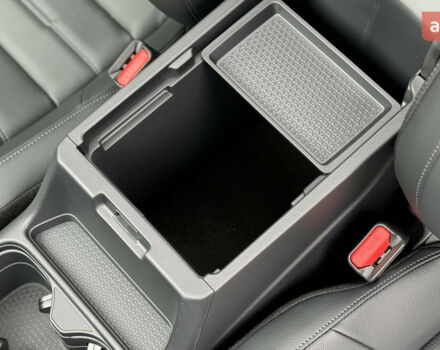 Хонда СРВ, об'ємом двигуна 1.99 л та пробігом 0 тис. км за 49906 $, фото 39 на Automoto.ua