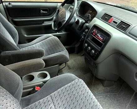 Хонда СРВ, объемом двигателя 2 л и пробегом 250 тыс. км за 3999 $, фото 1 на Automoto.ua