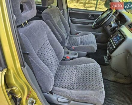 Желтый Хонда СРВ, объемом двигателя 2 л и пробегом 307 тыс. км за 5100 $, фото 8 на Automoto.ua