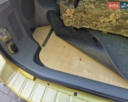 Желтый Хонда СРВ, объемом двигателя 2 л и пробегом 307 тыс. км за 5100 $, фото 13 на Automoto.ua