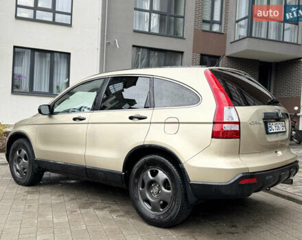 Желтый Хонда СРВ, объемом двигателя 2.4 л и пробегом 297 тыс. км за 8990 $, фото 6 на Automoto.ua