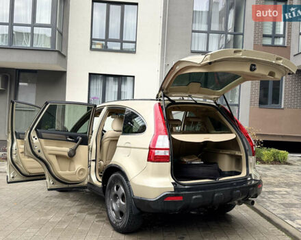 Желтый Хонда СРВ, объемом двигателя 2.4 л и пробегом 297 тыс. км за 8990 $, фото 32 на Automoto.ua