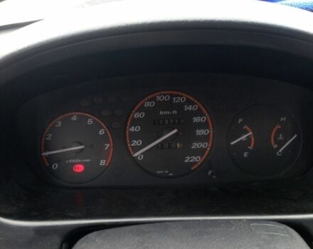 Желтый Хонда СРВ, объемом двигателя 2 л и пробегом 312 тыс. км за 3200 $, фото 1 на Automoto.ua