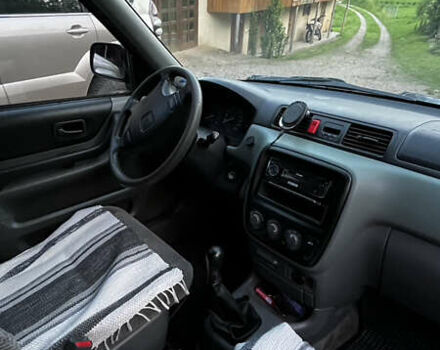 Серый Хонда СРВ, объемом двигателя 2 л и пробегом 312 тыс. км за 4800 $, фото 4 на Automoto.ua