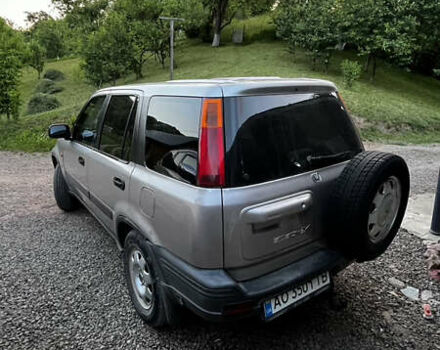 Серый Хонда СРВ, объемом двигателя 2 л и пробегом 312 тыс. км за 4800 $, фото 9 на Automoto.ua