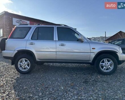 Серый Хонда СРВ, объемом двигателя 2 л и пробегом 300 тыс. км за 4950 $, фото 8 на Automoto.ua