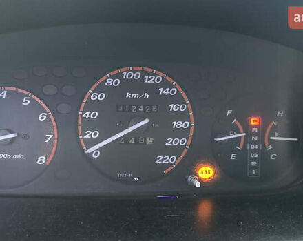 Серый Хонда СРВ, объемом двигателя 2 л и пробегом 312 тыс. км за 5000 $, фото 9 на Automoto.ua