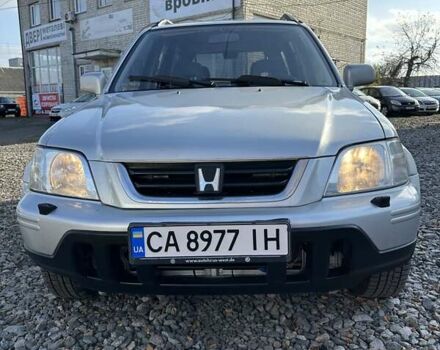 Серый Хонда СРВ, объемом двигателя 2 л и пробегом 300 тыс. км за 4950 $, фото 2 на Automoto.ua