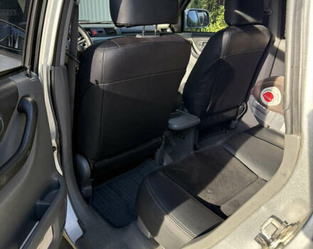 Серый Хонда СРВ, объемом двигателя 2 л и пробегом 356 тыс. км за 5700 $, фото 9 на Automoto.ua