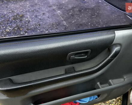 Серый Хонда СРВ, объемом двигателя 2 л и пробегом 312 тыс. км за 5000 $, фото 8 на Automoto.ua