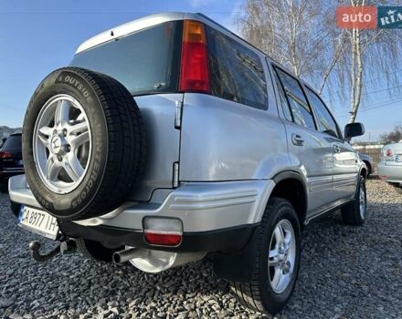 Серый Хонда СРВ, объемом двигателя 2 л и пробегом 300 тыс. км за 4950 $, фото 4 на Automoto.ua