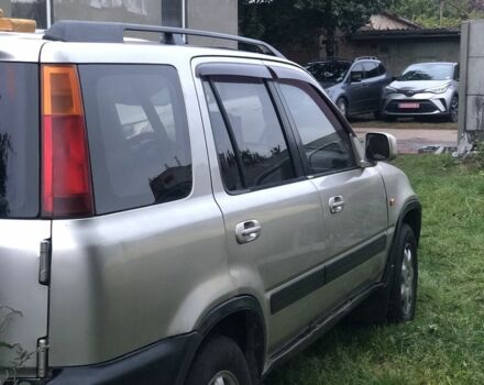 Серый Хонда СРВ, объемом двигателя 2 л и пробегом 400 тыс. км за 3400 $, фото 3 на Automoto.ua